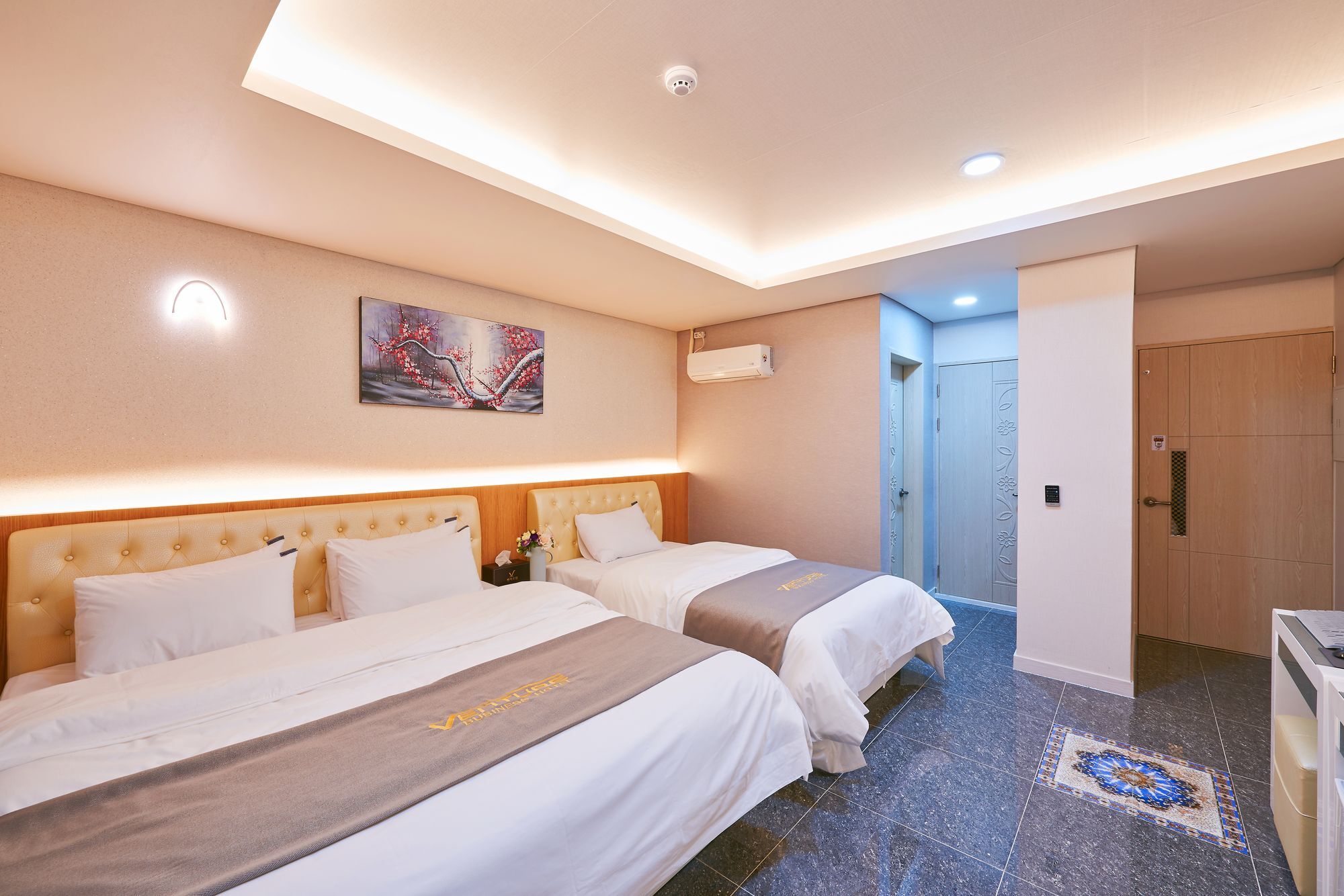 Venture Hotel Gwangju Metropolitan City Екстериор снимка